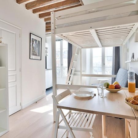 Stylish Mezzanine Studio In The Heart Of Paris 3F Exterior foto