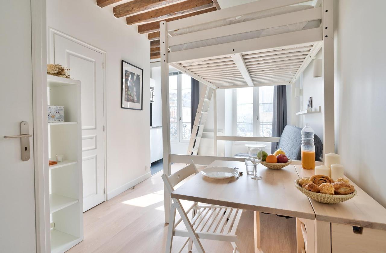 Stylish Mezzanine Studio In The Heart Of Paris 3F Exterior foto