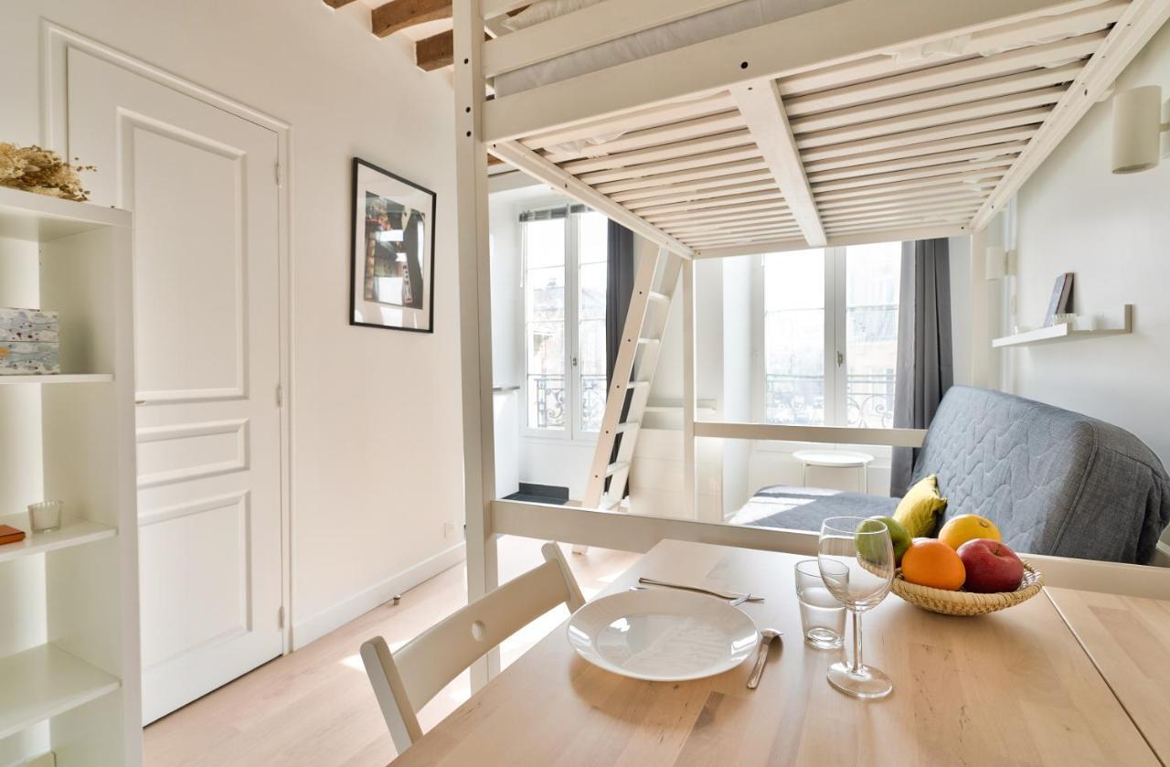 Stylish Mezzanine Studio In The Heart Of Paris 3F Exterior foto